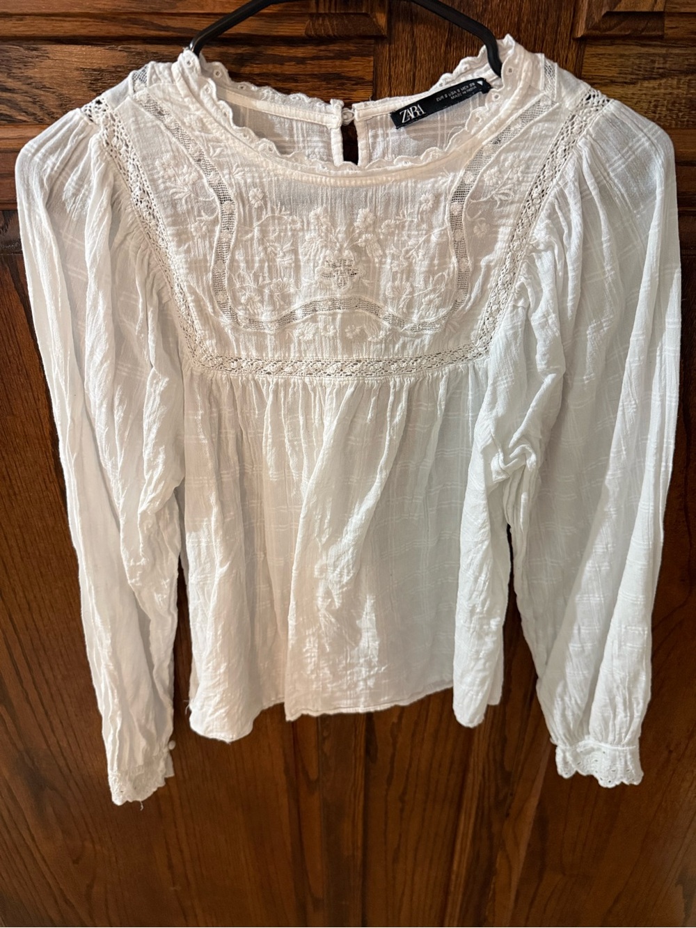 ZARA Women's White Embroidered Long-Sleeve Blouse